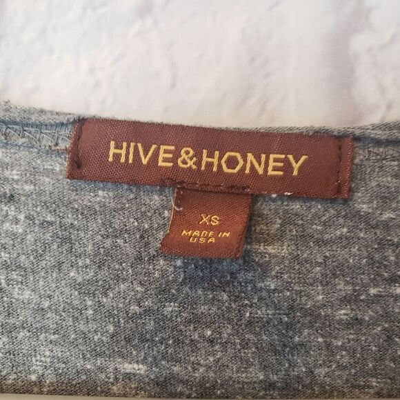 HIVE & HONEY Roomy Graphic Tee New York - Picture 3 of 5